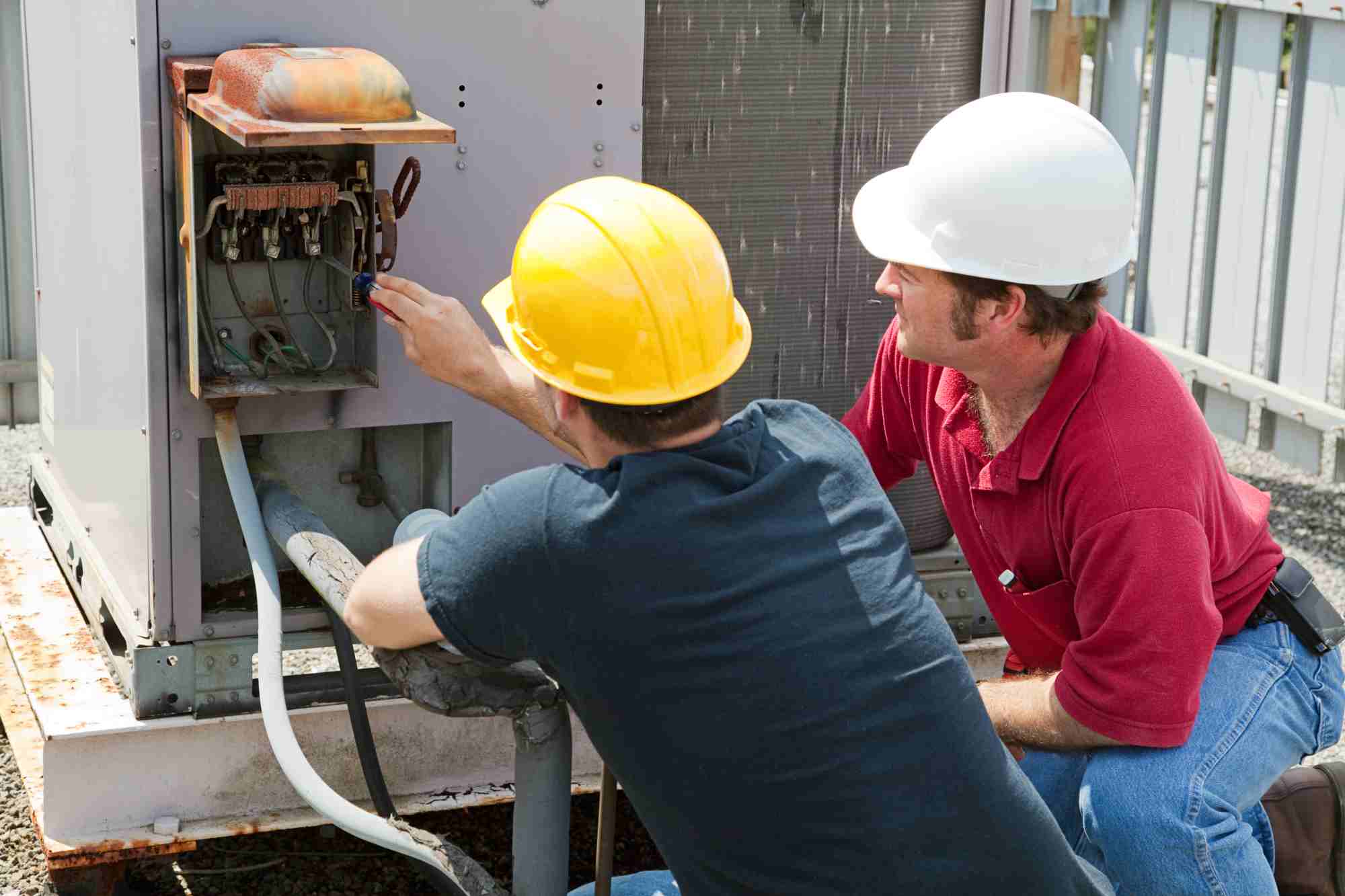 Roof Leakage Solution Klang Valley: Expert Waterproofing and Contractor Services